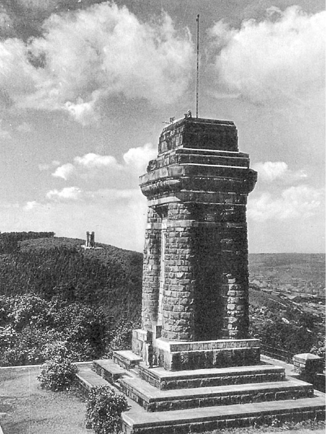 Historische Aufnahme des Bismarckturms in Hagen