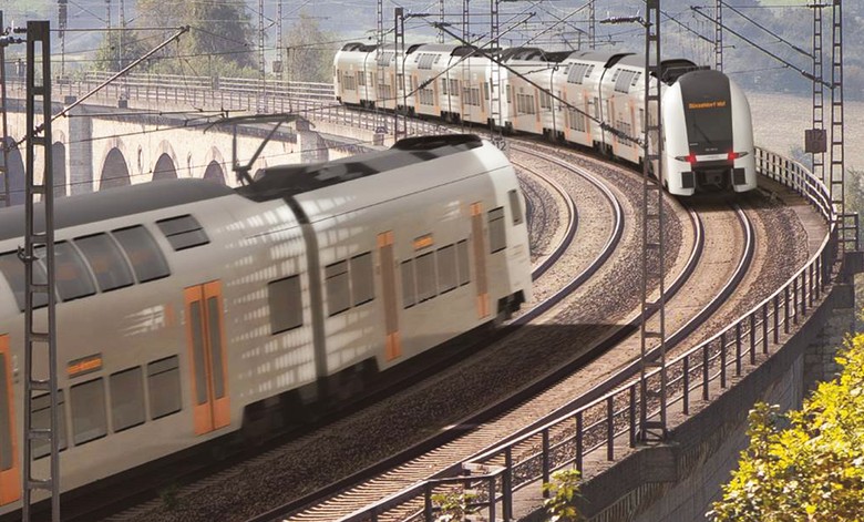 RRX-Triebwagen auf dem Altenbekener Viadukt